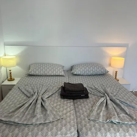 Lumiere Seaside By Adriatic Living דירה דורס